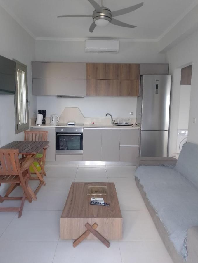 Climbers' Nest 'With Sea And Rock Views And Private Pool' Apartment Kamari  Exterior photo